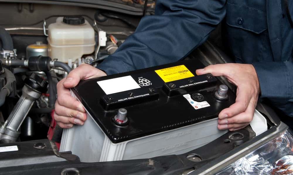 How to Remove a Car Battery